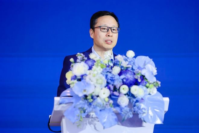 车载光爆发前夜华为乾崑凭什么领跑？