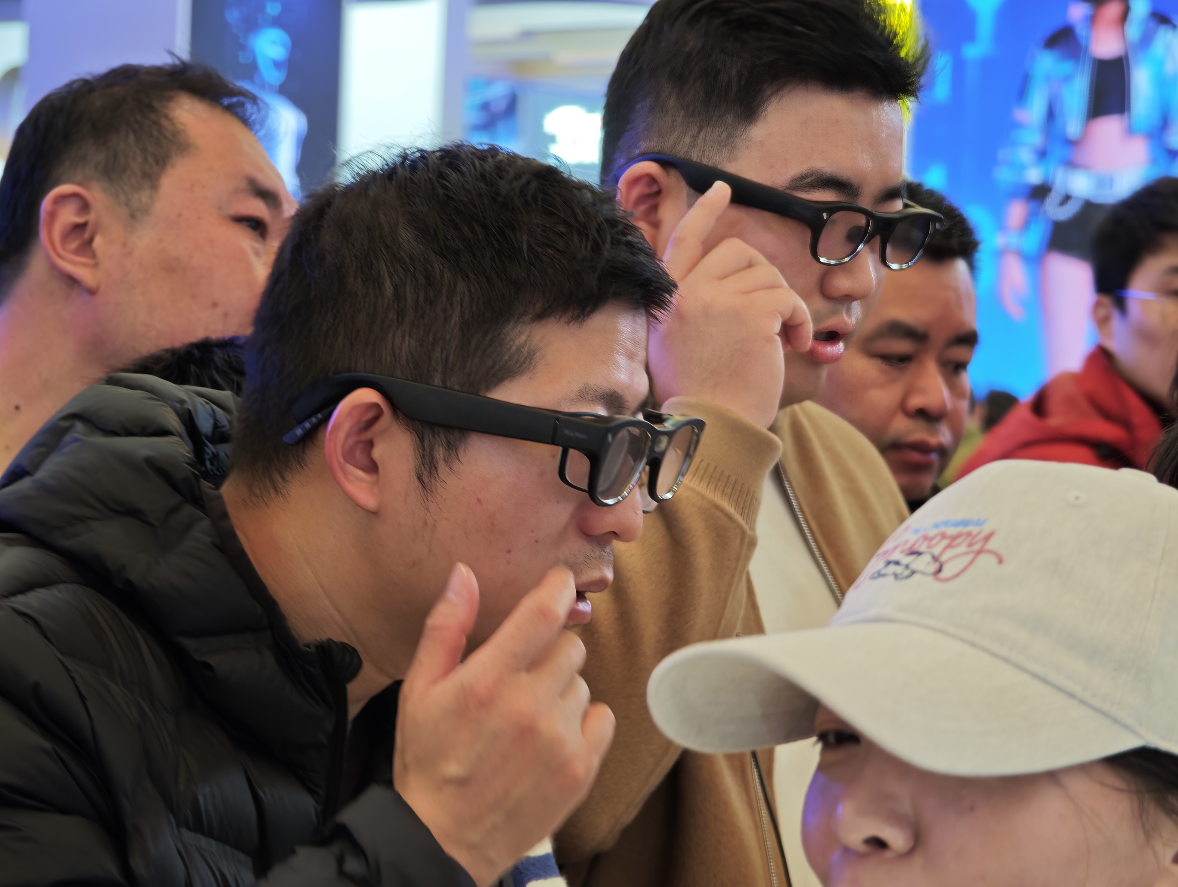 生产力、垂直赛道、硬件解法我在AWE看到了AI眼镜的三面并进(图3)